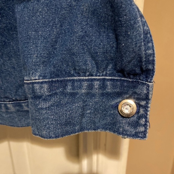 Quacker Factory Blue Denim Rhinestones Shacket Shirt/Jacket Women’s Size 1X - Picture 4 of 8